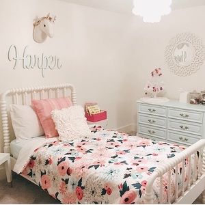 Xhilaration floral twin/twin XL comforter set sham